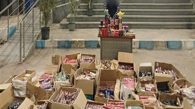 تفاصيل ضبط تاجر لإدارته مخزن لبيع الألعاب النارية في الشرقية 