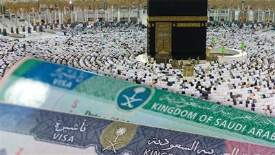 خطوات استخراج تأشيرة العمرة إلكترونيًا والضوابط الجديدة 2025