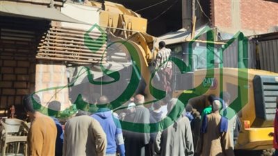 محافظ أسوان: تكثيف أعمال النظافة العامة ورفع التراكمات والمخلفات