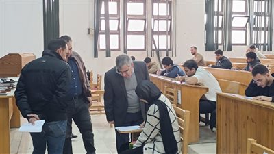 طلاب هندسة قناة السويس يؤدون امتحانات الفصل الدراسي الأول