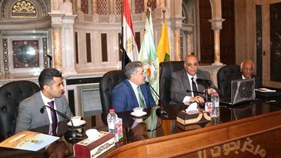 بحوث الصحراء يستقبل وفد المركز الوطني السعودي لمكافحة التصحر