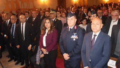 محافظ القليوبية يشهد قداس عيد الميلاد المجيد بمقر الكنيسة الإنجيلية بالقاهرة