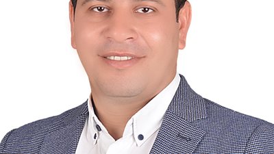 مهندس بالفيوم يعيد 400 ألف جنيه لكفيف حولها له بالخطأ