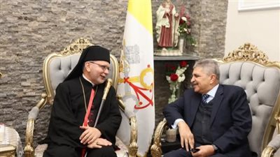 رئيس هيئة قناة السويس يقدم التهنئة لسارافيم أسقف الأقباط الأرثوذكس بالإسماعيلية