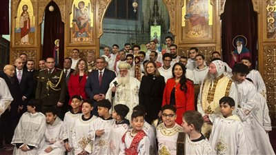 سفير مصر بألمانيا والملحق العسكري ببرلين وبيت العائلة المصرية يهنئون الأقباط بعيد الميلاد