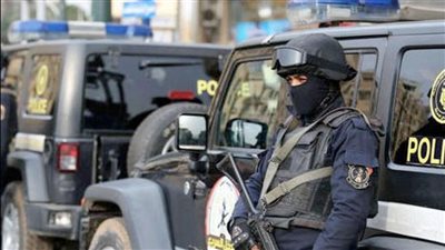 ضربة أمنية ناجحة.. القبض على سارق سيارة الصحفي محمد مراد بمدينة العبور