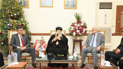 محافظ الجيزة يزور مقر مطرانية شمال الجيزة للتهنئة بعيد الميلاد المجيد