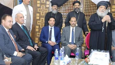 محافظ سوهاج يزور المطرانيات والكنائس ويقدم التهنئة للأخوة الأقباط بمناسبة عيد الميلاد