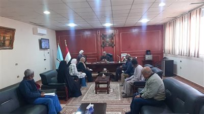 رئيس مدينة رأس غارب يستعرض 4 طلبات للمواطنين