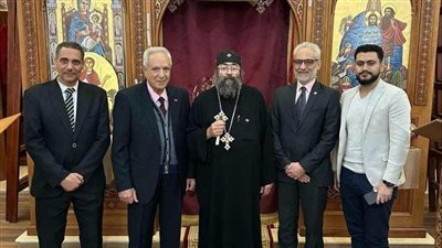 راعى الكنيسة القبطية الأرثوذكسية برومانيا يحتفل بعيد الميلاد
