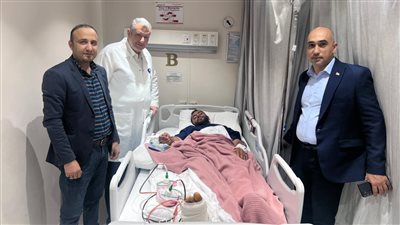 سقوط مصري بالسعودية من على سقالة والقنصلية بالرياض تتابع حالته ( خاص)