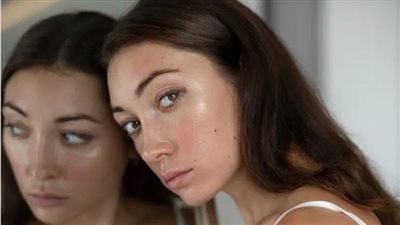 رغم فوائدها في إنقاص الوزن.. حمية غذائية تبطئ نمو الشعر