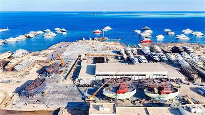 الفريق أسامة ربيع: تكليف رئاسي جديد ببناء 12 سفينة صيد أعالي بحار