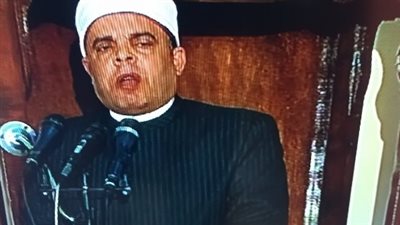 وزير الأوقاف يؤدى صلاة الجمعة بمسجد التوبة الجديد جنوب البحر الأحمر 