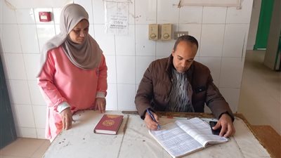 متابعة الانضباط الإداري ونوبتاجيات العمل بالمصالح الحكومية بالبحيرة