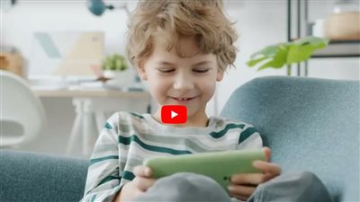 مخاطر الألعاب الإلكترونية وتأثيرها على السلوك العام والحالة النفسية للطفل (شاهد)