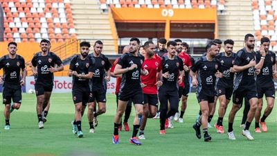 دوري أبطال إفريقيا.. الأهلي يتدرب على ملعب تاسك في بريتوريا