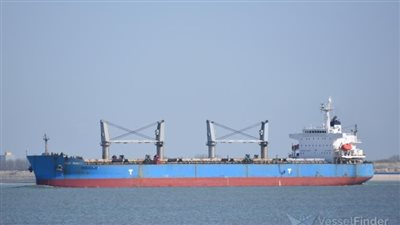 وصول  30 ألف طن ألومنيوم لميناء سفاجا