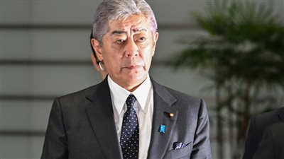 وزير الخارجية الياباني يعتزم حضور حفل تنصيب ترامب