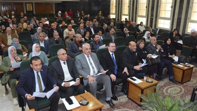 محافظ الغربية يشدد على تحسين الخدمات للمواطنين