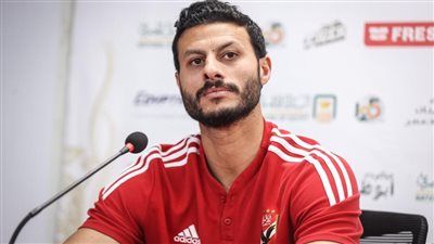 أحمد حسن يكشف تفاصيل جديدة حول مطالب الشناوي لتجديد عقده مع الأهلي