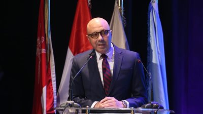 د. بهي الدين: الكتاب سيظل دائمًا منارة تضيء دروب الإنسانية نحو المعرفة والتقدم (فيديو)