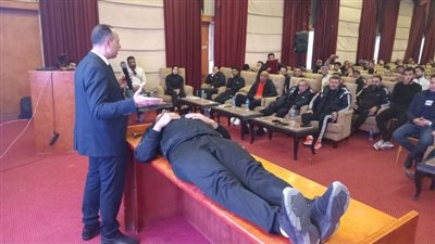 دورة تدريبية للإسعافات الأولية والإنعاش القلبي الرئوي لمدربي كرة القدم بالشرقية 