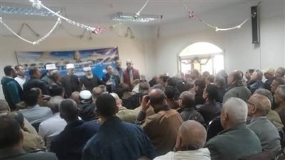 رئيس أزهر الغربية يلتقي رؤساء اللجان استعدادًا لامتحانات الإعدادية والابتدائية 