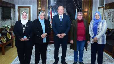 جامعة سوهاج تستقبل لجنة الأعلى للجامعات لتفعيل برنامج علوم التمريض بنظام الساعات 