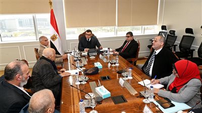 وزير الإسكان يلتقي رئيس وأعضاء جمعية مستثمري 6 أكتوبر لاستعراض طلباتهم ومقترحاتهم