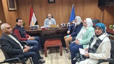 وكيل صحة البحيرة يترأس اجتماعًا للجنة الإعتماد بمديرية الصحة