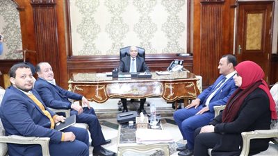 محافظ المنيا ينهي أزمة تسليم وحدات الإسكان الاقتصادي بأبوقرقاص