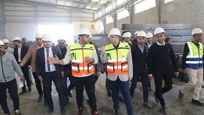 محافظ بني سويف يتفقد مصانع بياض العرب