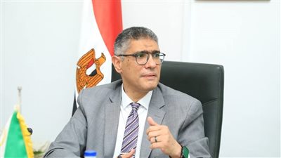 ضبط ٣.٥ طن من المواد الغذائية بحي الدقي والعجوزة وامبابة منتهية الصلاحية 