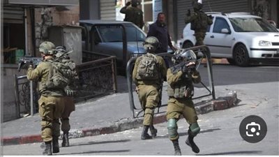 شهيد وإصابة 10 في الضفة الغربية بعد اقتحام إسرائيلي