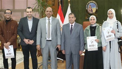 طب أسنان جنوب الوادي تفوز بالمركز الثالث في مسابقة جامعة الأزهر العلمية 