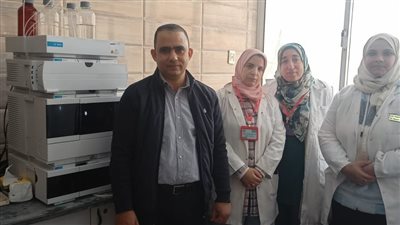 تركيب جهاز متطور فى صحة الفيوم لقياس المواد الحافظة والالوان الصناعية 