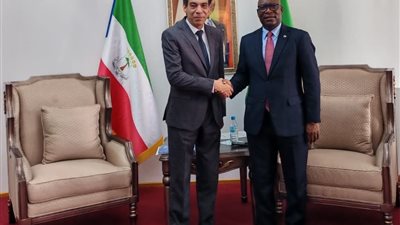 سفير مصر في مالابو يلتقي بوزير خارجية غينيا الاستوائية