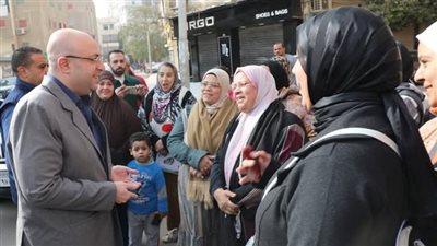 محافظ بني سويف يتفقد امتحان الفصل الدراسي الأول للشهادة الإعدادية 