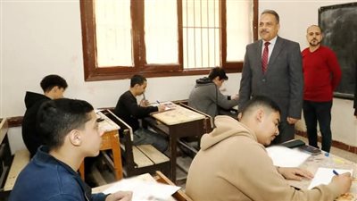 استبعاد وإلغاء ندب 12 من رؤساء اللجان ومراقبين أدوار وملاحظين بإعدادية الشرقية