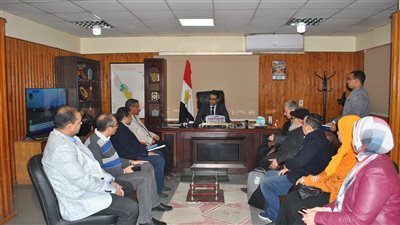 سبل تحسين الخدمات المقدمة بمستشفى الحميات على طاولة اجتماعات صحة سوهاج 