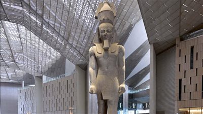 مواعيد الفتح الرسمية الجديدة لقاعات العرض الرئيسية بالمتحف المصري الكبير