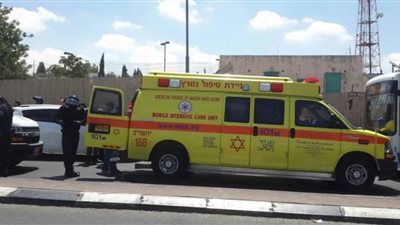 إعلام إسرائيلي: استدعاء قوات كبيرة من الشرطة إلى موقع حادث إطلاق النار في تل أبيب