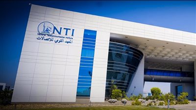 فتح باب التسجيل في مسابقة AWS DeepRacer