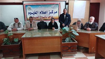 إعلام الفيوم يواصل التصدي للشائعات ولقاء حواري بمحو الأمية وتعليم الكبار 