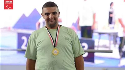  جامعة القناة تهنئ البطل أحمد طلعت لتتويجه بالمركز الأول في رفع الأثقال