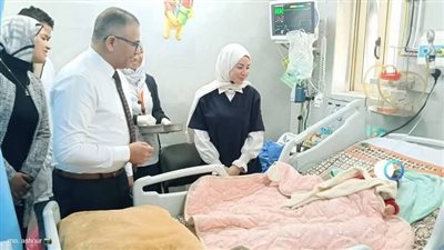 مدير التأمين الصحي بالقليوبية يوجه بإعادة توزيع العيادات ووضع خطة لتحسين الخدمات