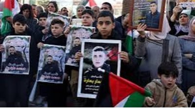  هيئة السجون الإسرائيلية تعلن إطلاق سراح 90 أسيرًا فلسطينيًا