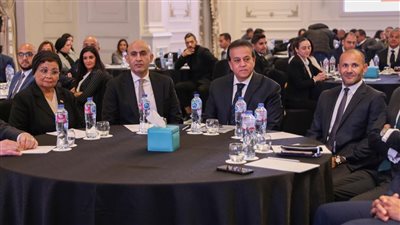 وزير ا الصحة والتربية والتعليم يشهدان توقيع اتفاقية دعم برامج التغذية المدرسية