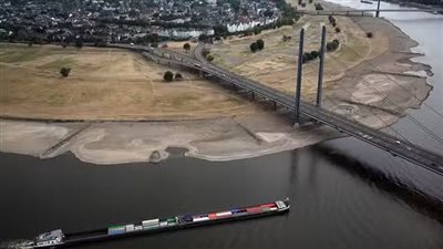 ألمانيا.. حادث اصطدام عبارة بسفينة شحن ينتهي بإصابة 11 شخصًا